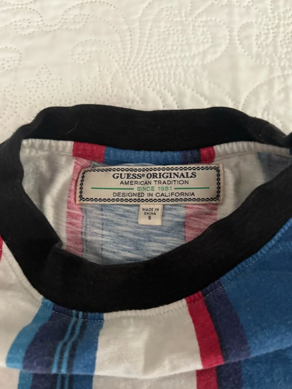 Vintage GUESS Striped Logo Tee in Blue, Red & White - Picture 2 of 4